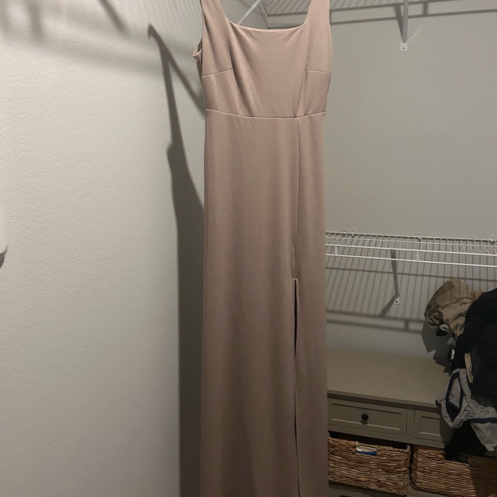 Elegant Tan Sleeveless Dress